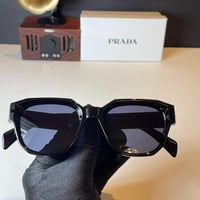 نظارة برادا جديد