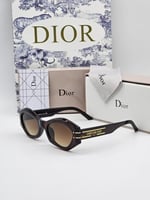 نظارة كرستيان ديور