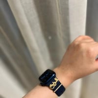 بروش ساعة بالاسم انيق - متجر تفاصيل