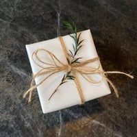 غلف طلبك بشكل انيق