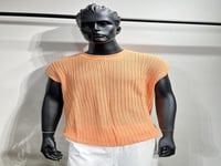 تي شيرت كت صوف