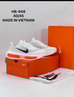 حذاء رجالي رياضي من ماركة نايك(Nike)موديل "Nike Ai...