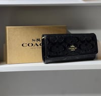 تشكيلة مختارة من المحافظ النسائية- ماركة كوتش(Coac...