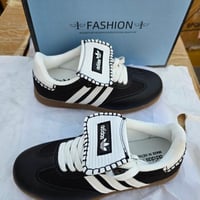 حذاء Adidas Originals Retro – أسود × أبيض