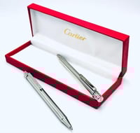 قلم كارتير مع العلبة