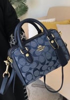 حقيبة يد نسائية من ماركة كوتش (Coach) موديل"Mini R...