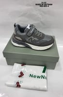 حذاء رياضي للأطفال من ماركة نيوبلانس"New Balance"...