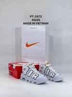 حذاء رجالي من ماركة نايك (Nike)-موديل ( (Nike Air...