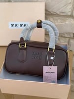 شنطة ميو ميو