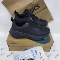 حذاء نسائي ASICS Comfort Run – أسود