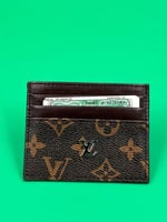 بوك (للجنسين)من ماركة لويس فيتون(Louis Vuitton)