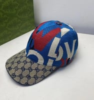 تشكيلة متنوعة من قبعات قوتشي (Gucci)