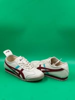 حذاء نسائي من ماركة تايجر(Tiger)