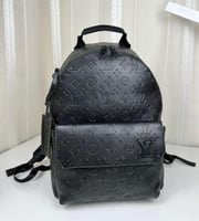 شنط ظهر رجالي ليوسفيتون محفور