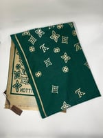 اخضر- بيج