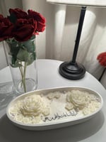 شمعة شكل بيضاوي