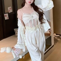 بيجاما الكرستالة الأنثوية الأنيقة مكونة من 3 قطع