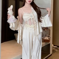 بيجاما الكرستالة الأنثوية الأنيقة مكونة من 3 قطع