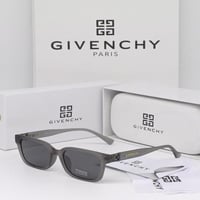 نظارة شمسيه فآخره من ماركة جيفنشي