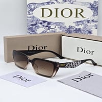 نظارة شمسية نسائية من ديور DIOR