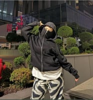 بلوفر بغطاء راس ووجه شتوي