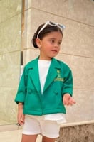 جاكت الاخضر بشكل انيق- متجر الرياض