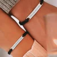 اساور للرجال والنساء بعبارتكم الخاصه