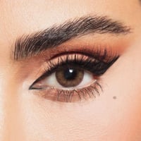 ديفا عدسات لاصقه ملونة فى محلول معقم