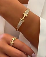 طقم إسوارة + خاتم مطلي مستوحى من ماركة