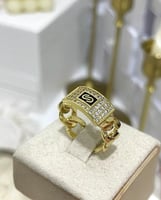 خاتم مستوحى من ماركة مطلي ذهب .