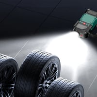 بطارية اشتراك سيارة ومنفاخ هوا كفرات