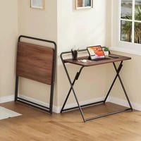 طاولة مكتب قابلة للطي بتصميم ذكي وعملي، وتناسب الا...