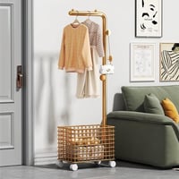 علاقة وحامل ملابس معدني بتصميم عصري مع سلة تخزين -...