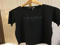 تيشيرت برادا اسود نسائي