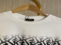 تيشيرت فندي