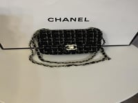 حقيبة شانيل بناتي اسود