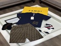 طقم فندي شورت+تيشيرت كحلي