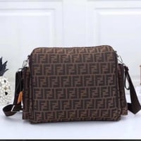 حقيبة مواليد فندي