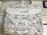 طقم مواليد ديور