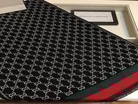 سكارف قوتشي