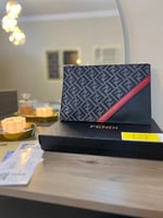 حقيبة فندي باوتش