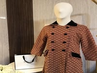 جاكيت قوتشي