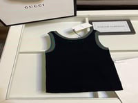 توب نسائي قوتشي