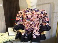 فستان نسائي