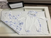 طقم مواليد ديور