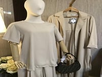 عباية سفر مكونه من ٣ قطع