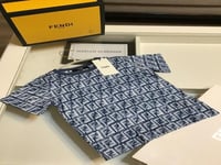 تيشيرت فندي أطفال