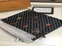 سكارف لويس فيتون