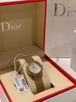 ساعة ديور ذهبي ماستر هاي كواليتي مع الملحقات