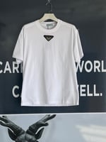 تيشيرت برادا ابيض